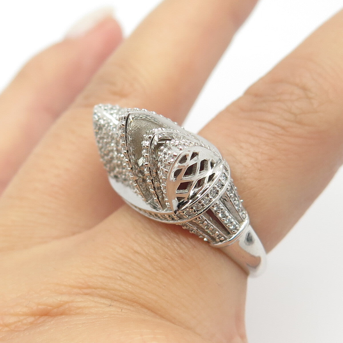 925 Sterling Silver Pave C Z Domed Ring Size 7