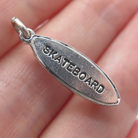 WELLS 925 Sterling Silver Vintage Skateboard Minimalist 3D Charm Pendant