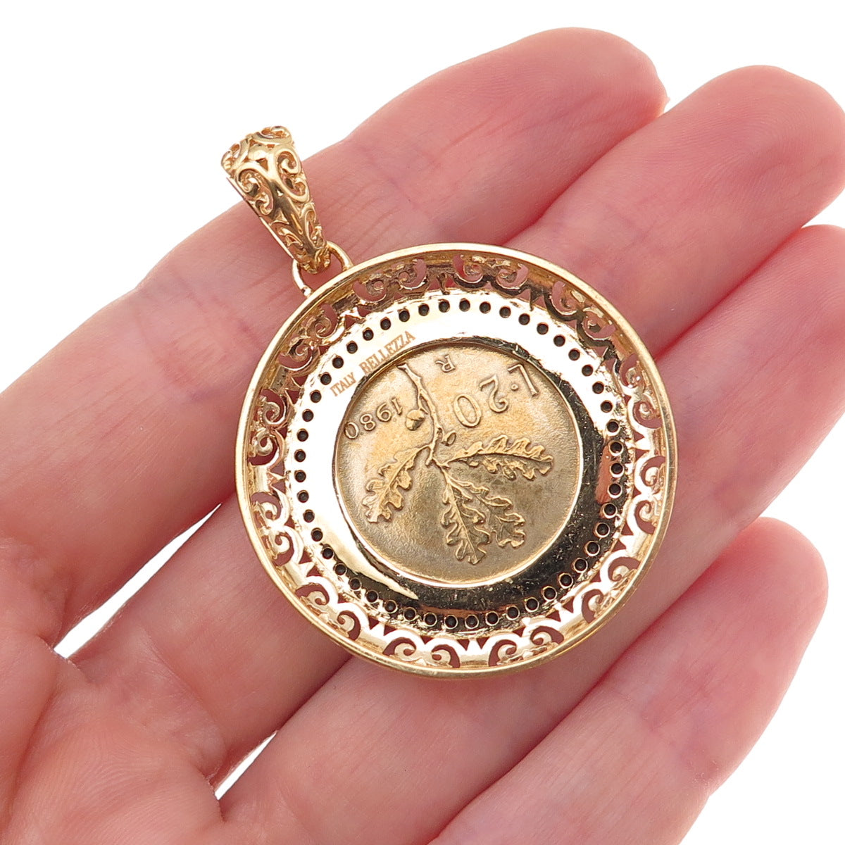 Bellezza Gold Plated Frame Vintage 1980 Italy 20 Lire Coin Charm Pendant