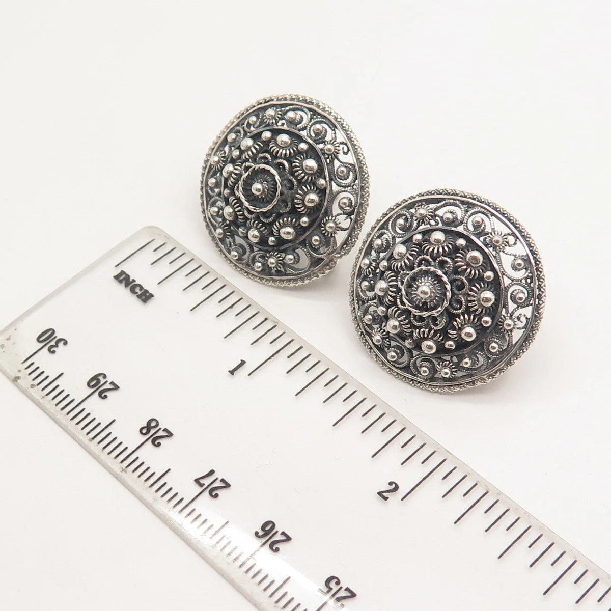 925 Sterling Silver Vintage Topazio Cannetille Round Screw Back Earrings