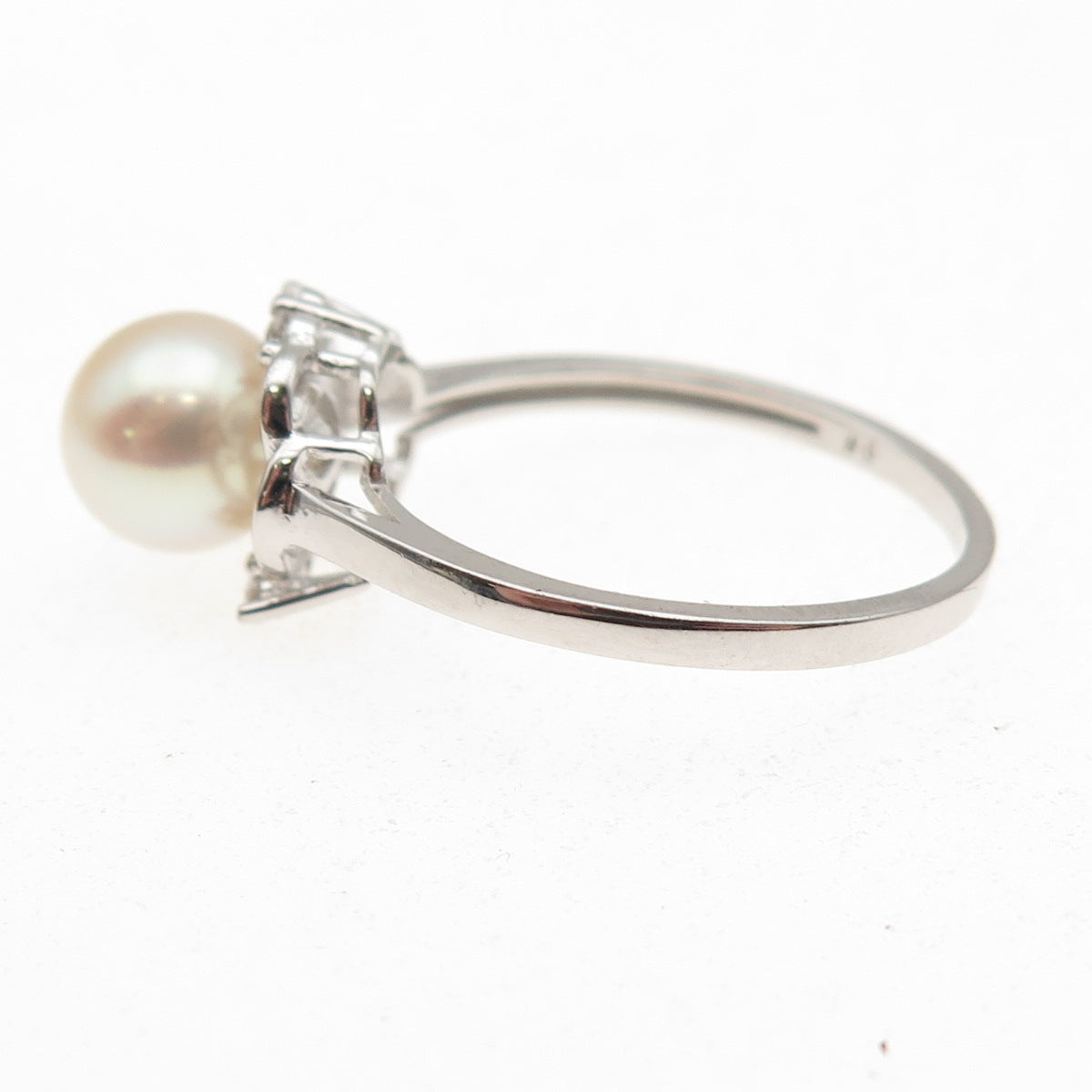 925 Sterling Silver Real Pearl & C Z Ring Size 8.75