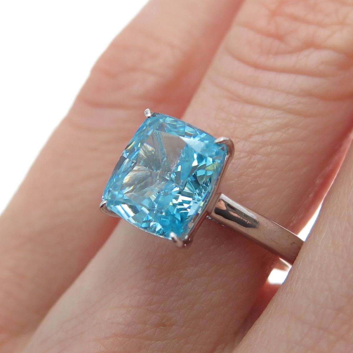 DSMK 925 Sterling Silver Blue Cushion-Cut Shaped C Z Ring Size 6