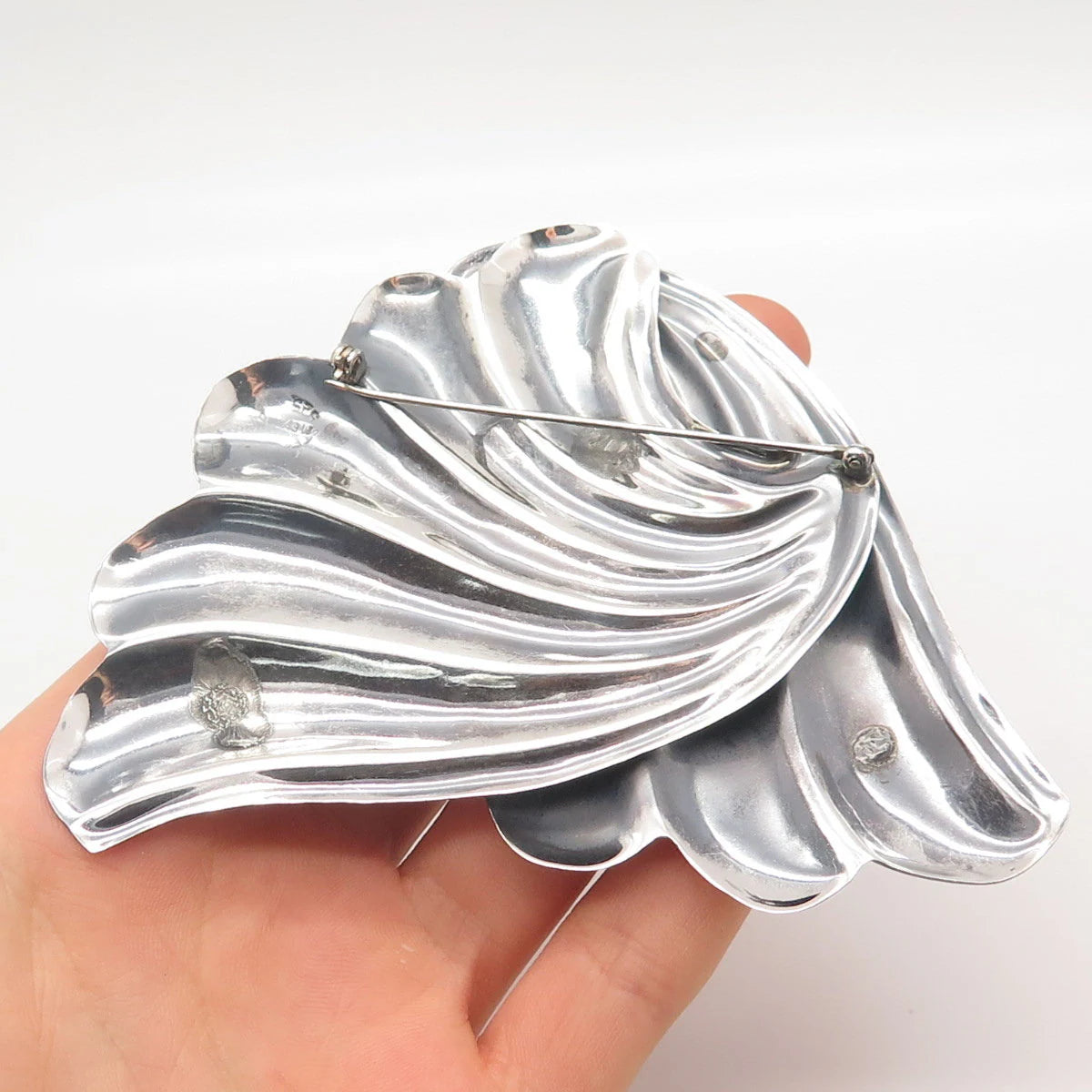 925 Sterling Silver Vintage Mexico Ribbed Pin Brooch