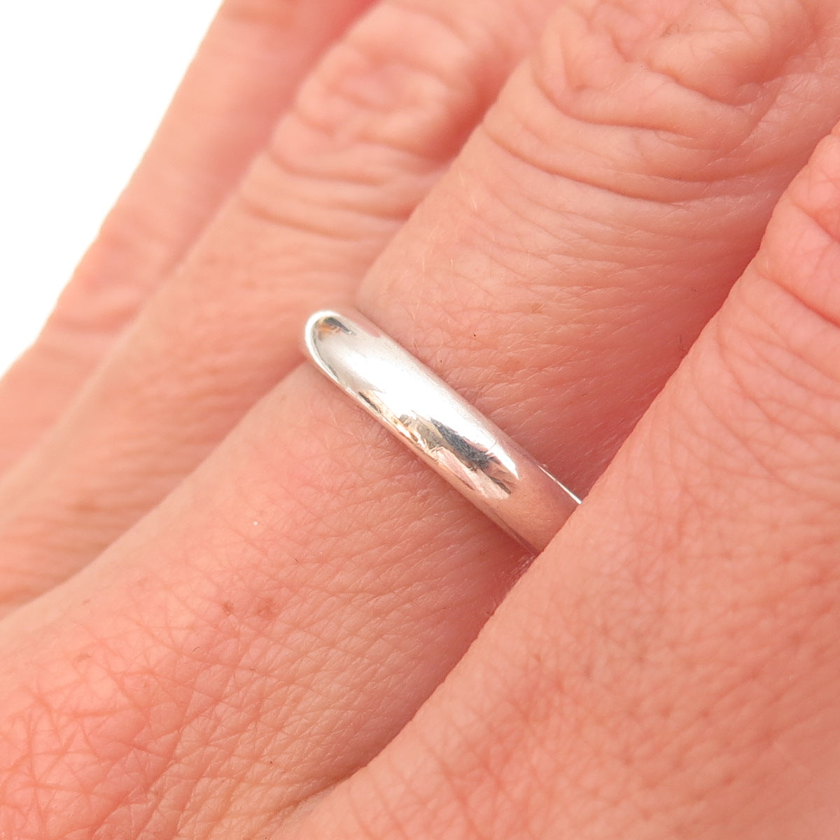 835 Silver Vintage Classic Wedding Oxidized Band Ring Size 7.25