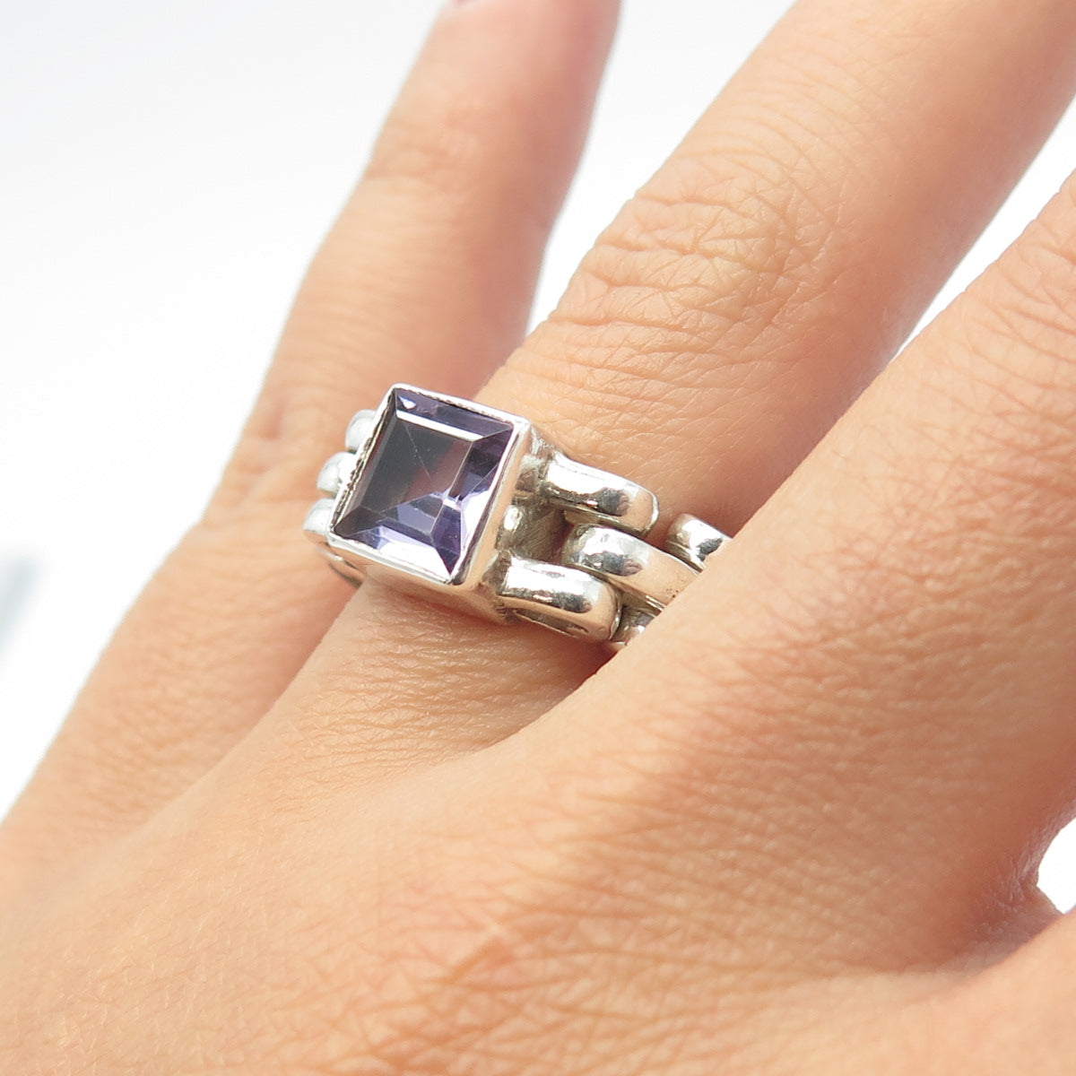 925 Sterling Silver Vintage Real Amethyst Gemstone Chain Ring Size 7.5