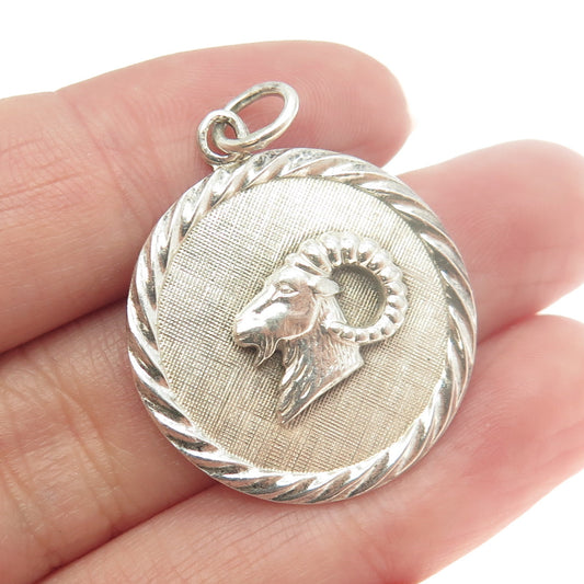 WELLS 925 Sterling Silver Vintage Capricorn Zodiac Sign Round Pendant