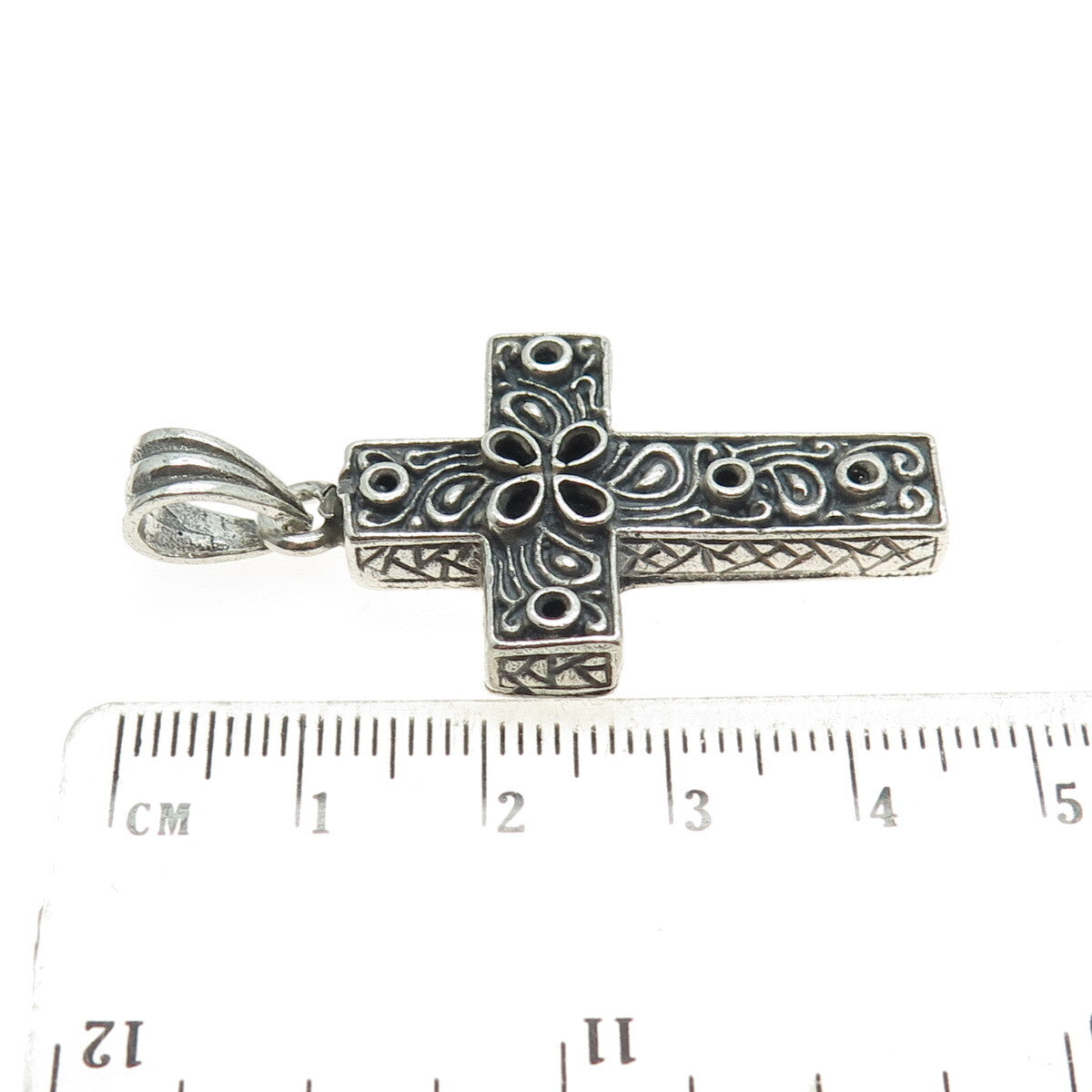925 Sterling Silver Vintage Ornate Cross Pendant