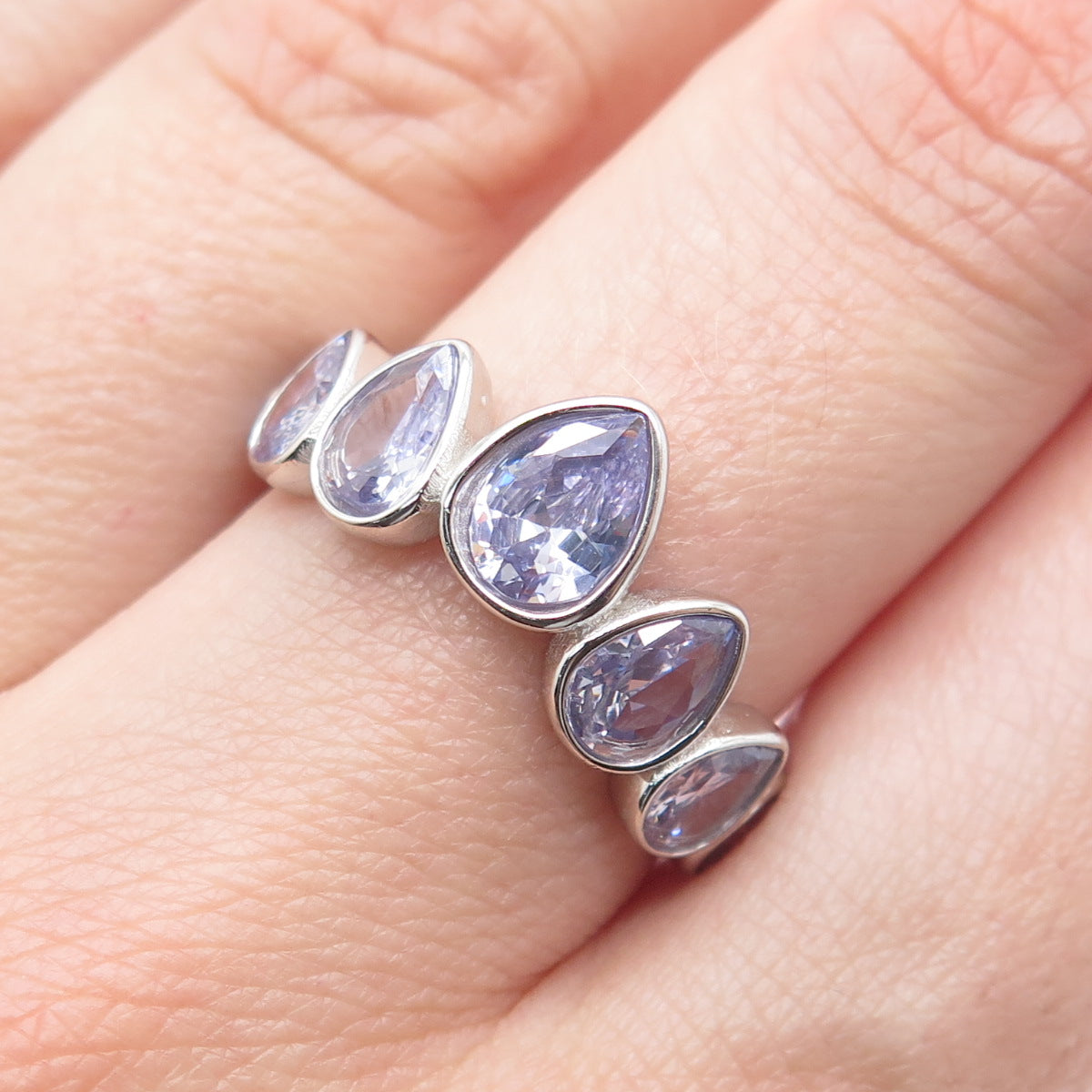BOMB PARTY 925 Sterling Silver Real Pear-Cut Tanzanite Gemstone Ring Size 7.5