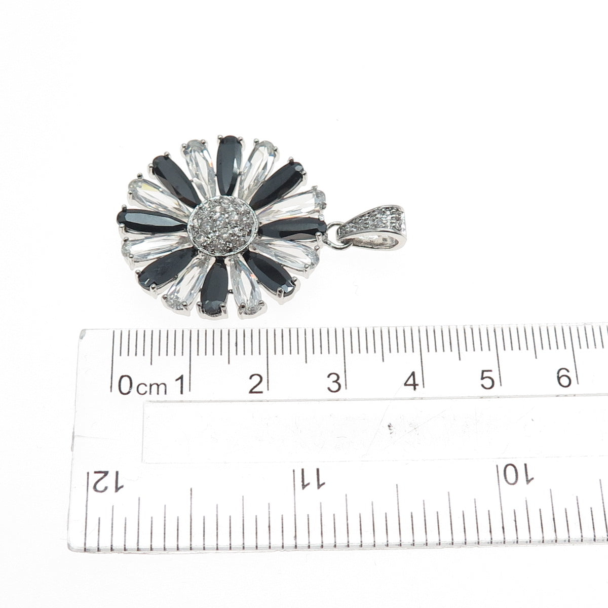 925 Sterling Silver Black & White C Z Daisy Flower Charm Pendant