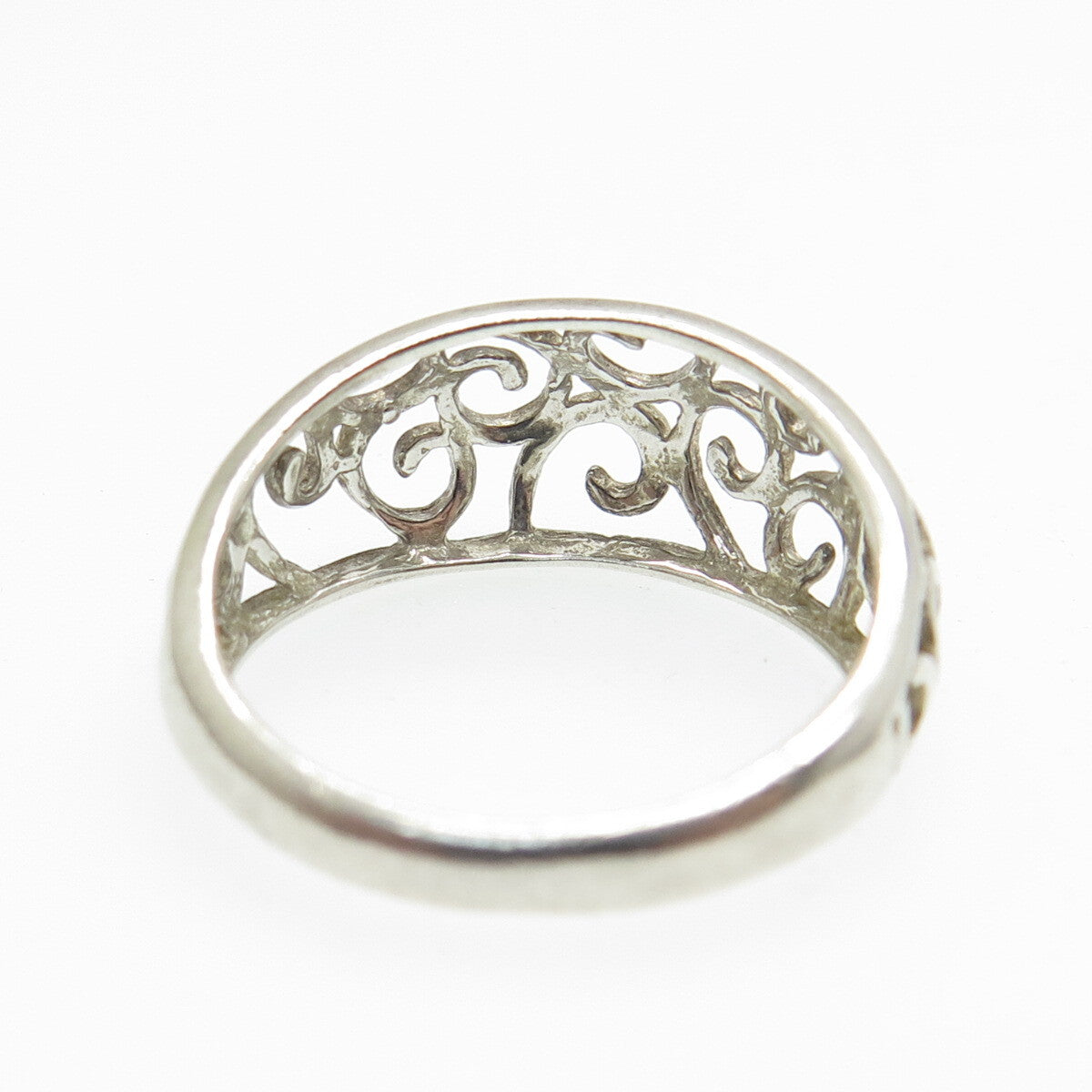 925 Sterling Silver Vintage Swirl Ring Size 8.25
