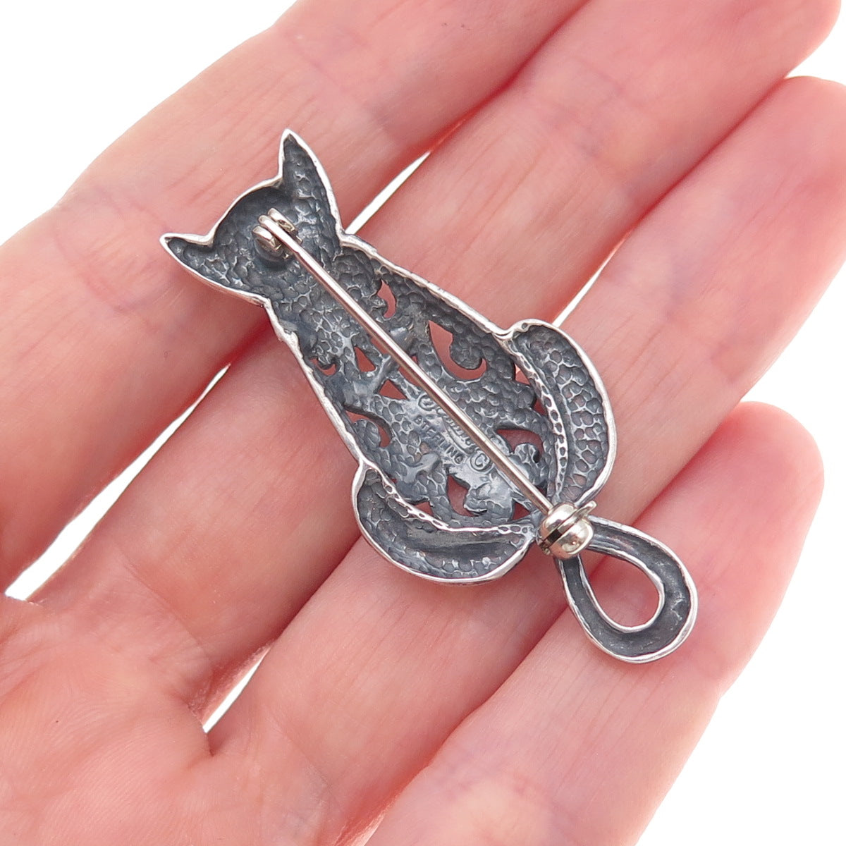 Jezlaine 925 Sterling Silver Vintage Cat Floral Scroll Oxidized Pin Brooch