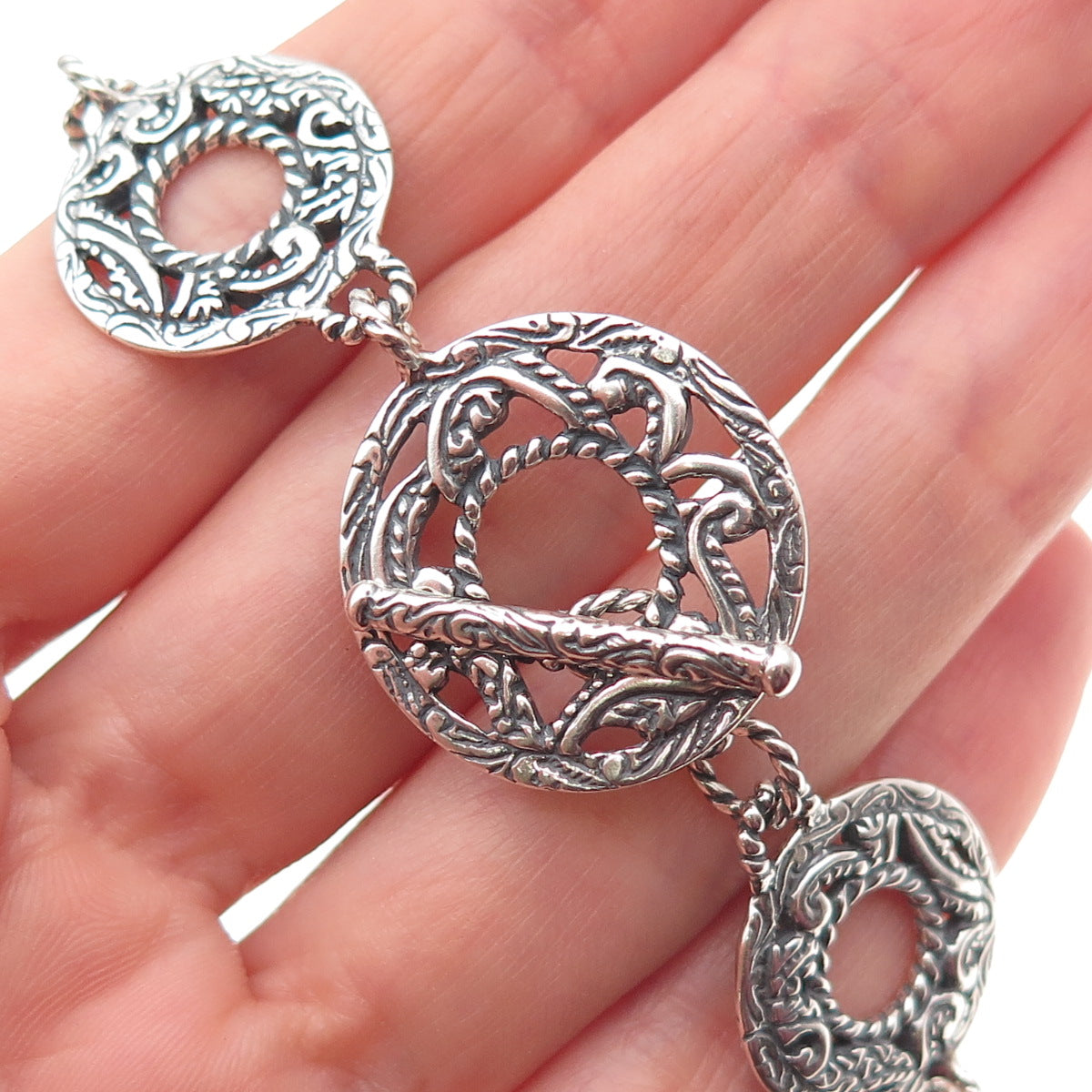 Carolyn Pollack 925 Sterling Silver Vintage Ornate Disc Link Bracelet 8"