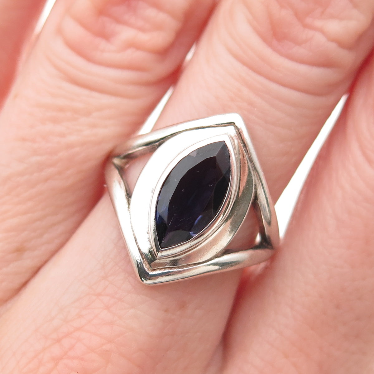 925 Sterling Silver Vintage Real Marquise-Cut Iolite Modernist Ring Size 6.75