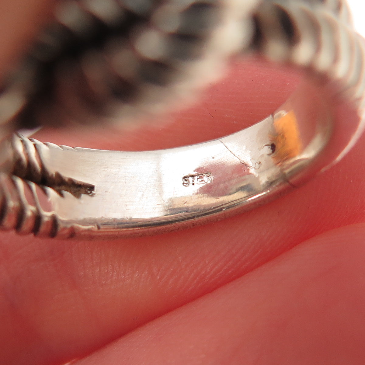 925 Sterling Silver Vintage Love Knot Oxidized Ring Size 5