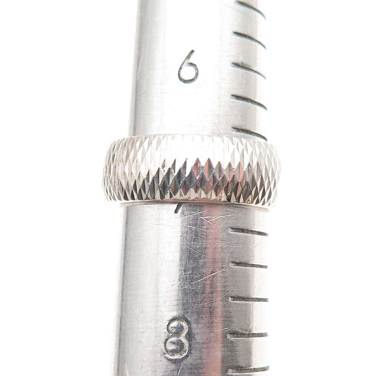 925 Sterling Silver Vintage Diamond-Cut Band Ring Size 7