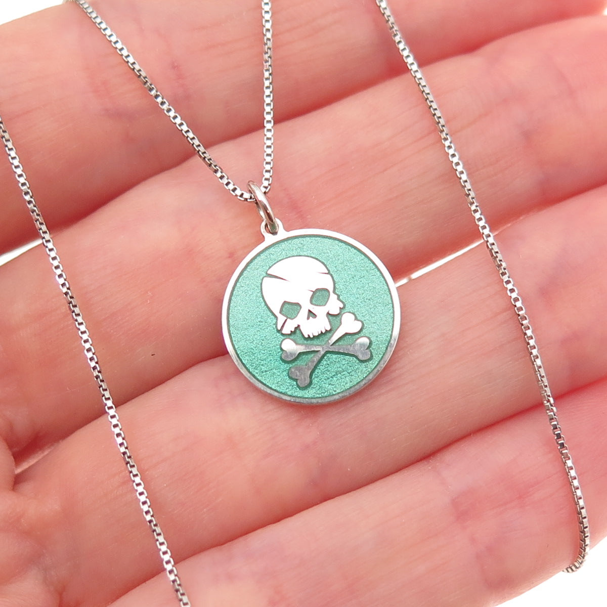 925 Sterling Silver Turquoise Enamel Skull & Crossbones Box Chain Necklace 18"