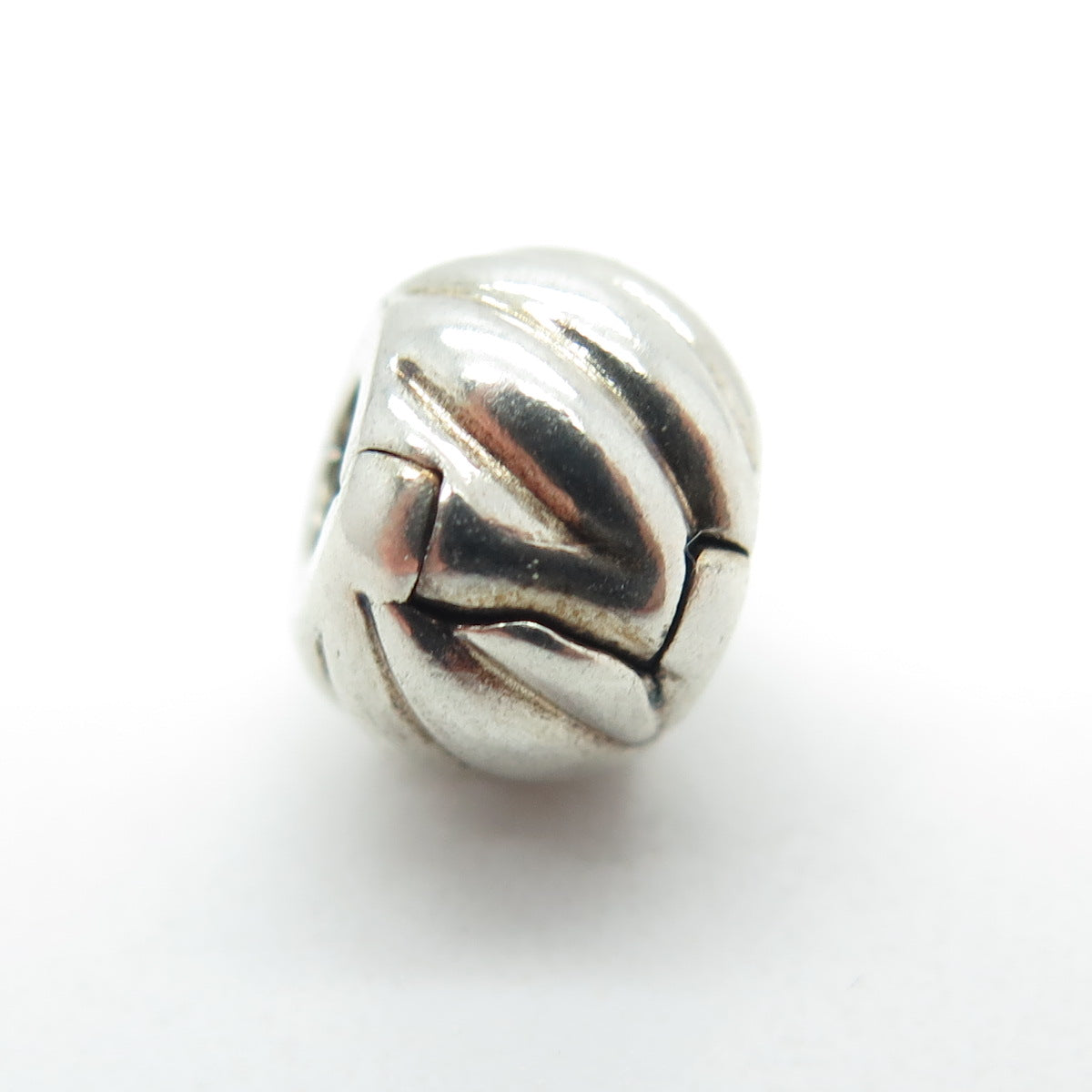 PANDORA 925 Sterling Silver Polished Feathered Clip Charm