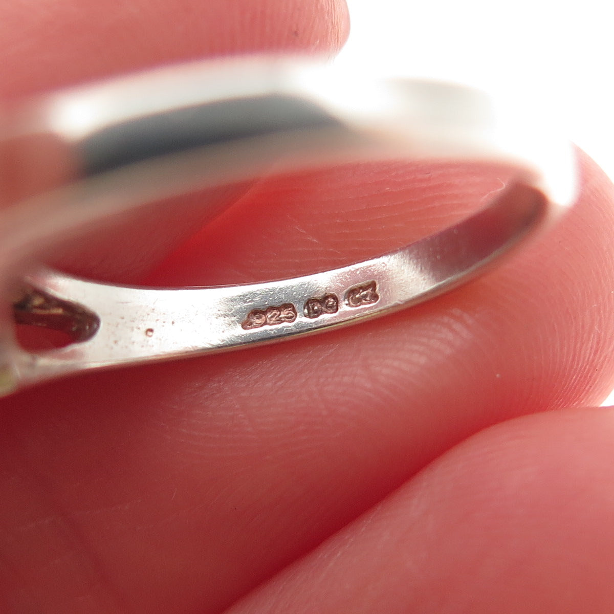 925 Sterling Silver Round-Cut C Z Engagement Ring Size 6
