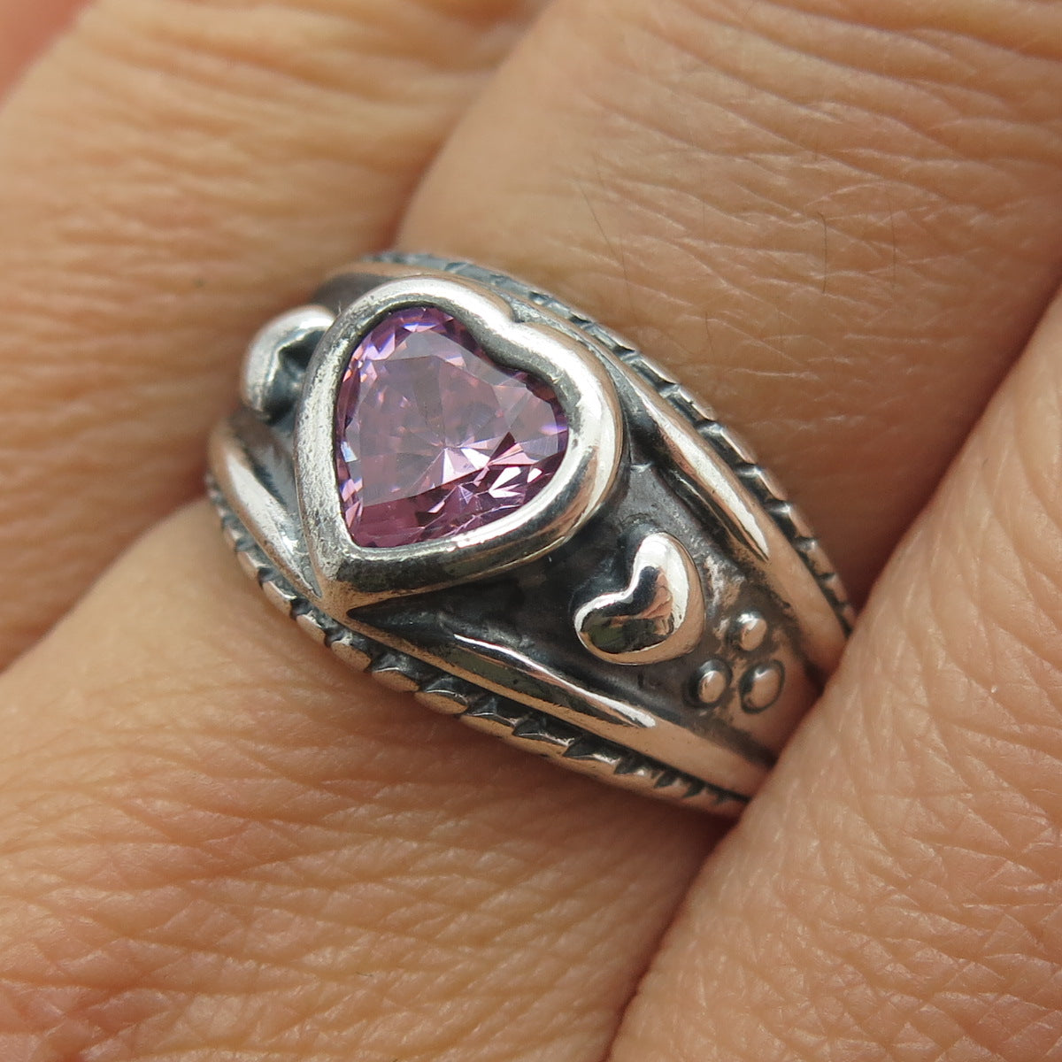 SHUBE 925 Sterling Silver Vintage Heart-Cut Pink C Z Love Ring Size 7.75