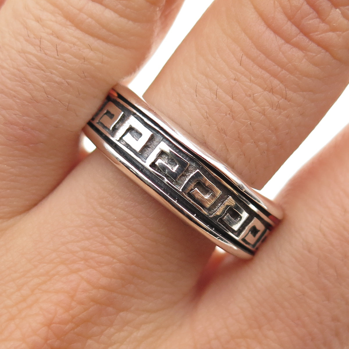 925 Sterling Silver Vintage Greek Key Oxidized Rotating Band Ring Size 12