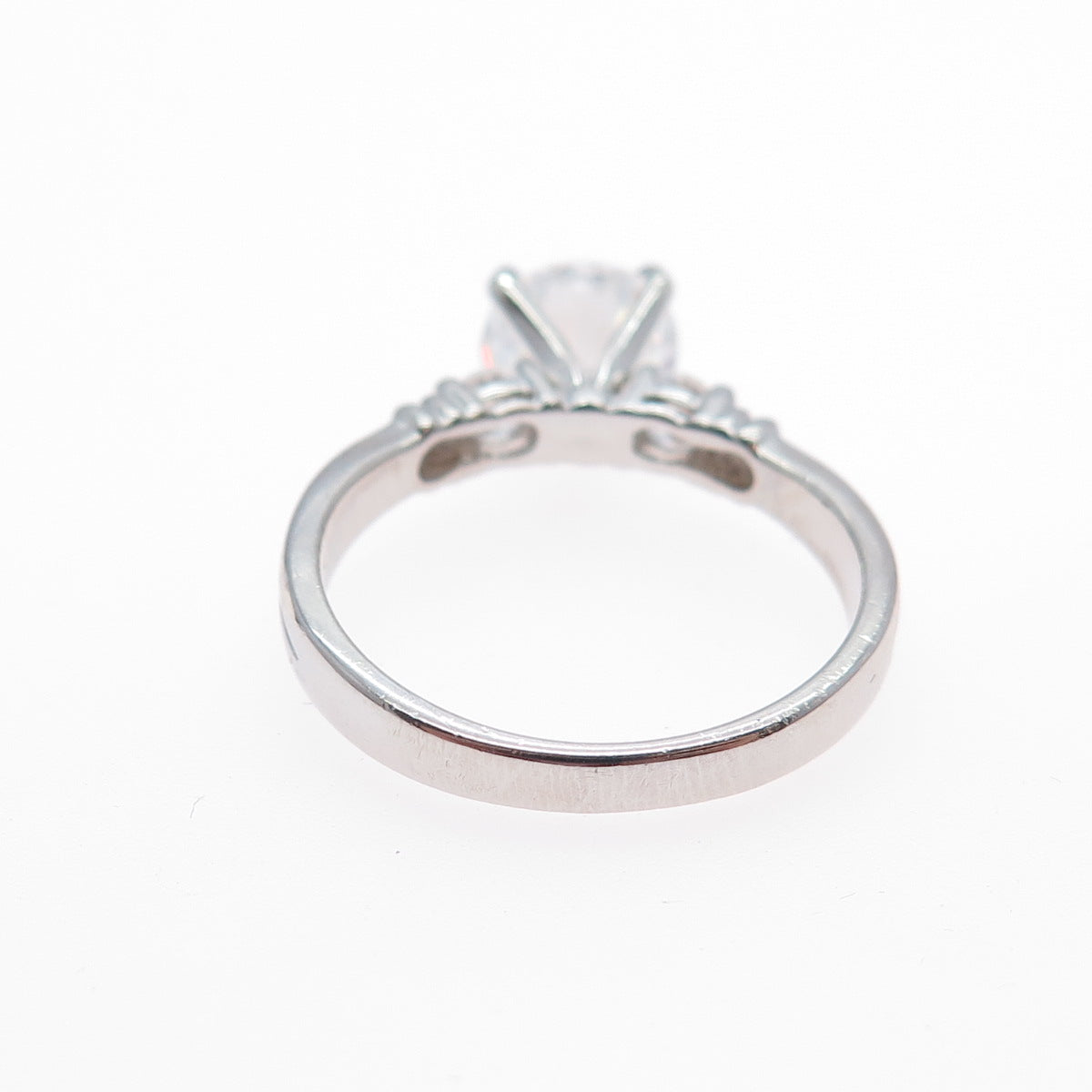 925 Sterling Silver Round-Cut C Z Engagement Ring Size 8.25