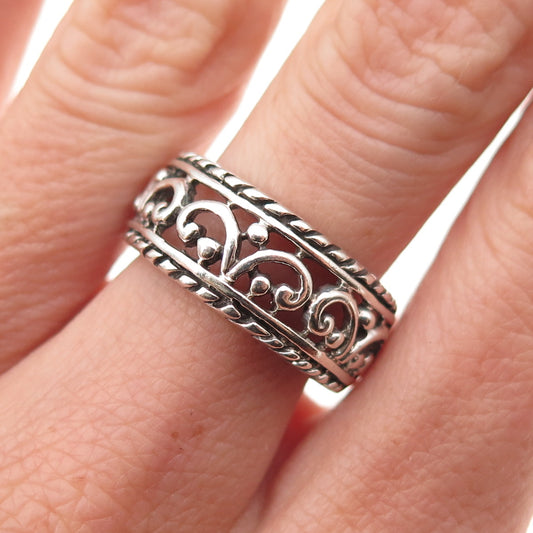 925 Sterling Silver Vintage Floral Oxidized Ring Size 7.25