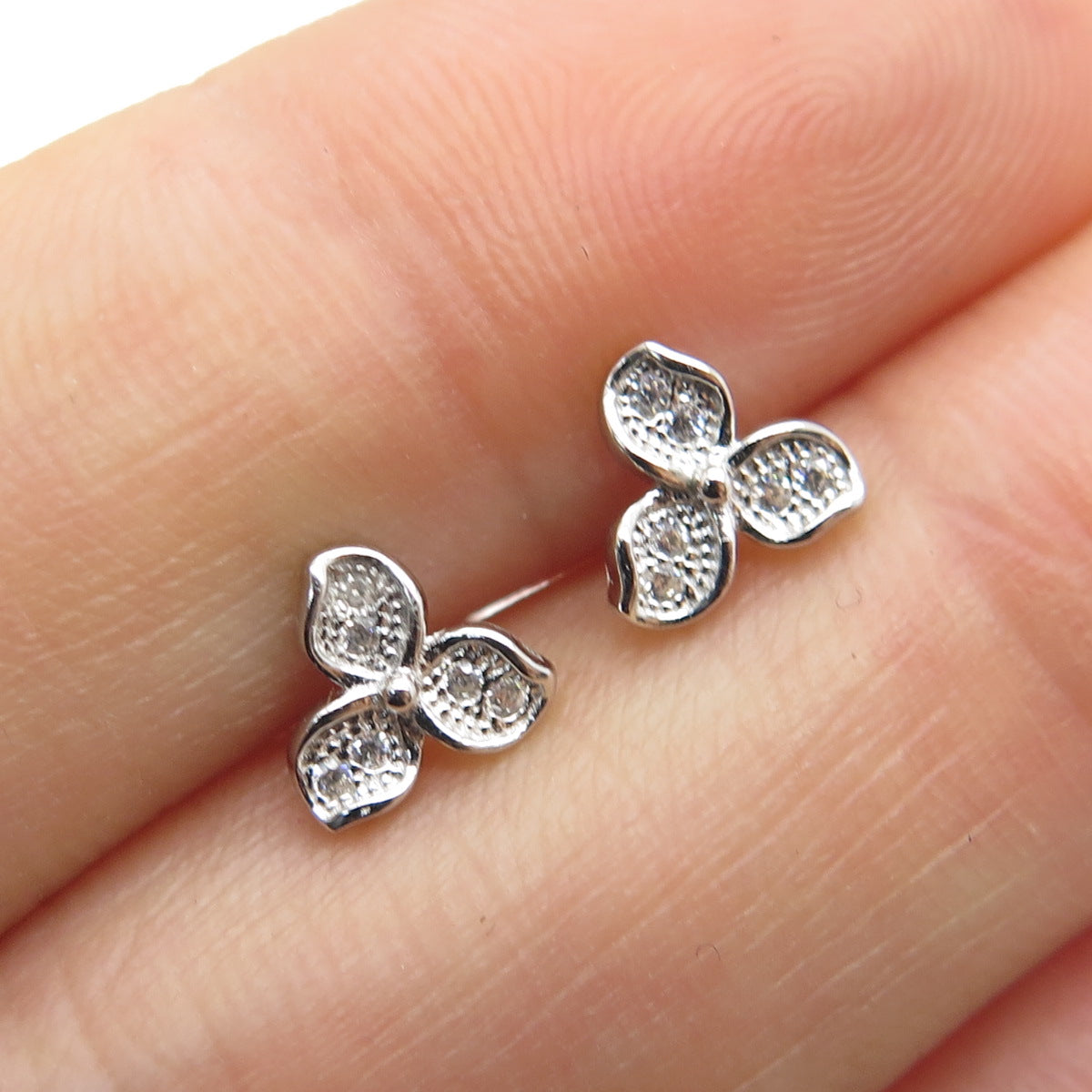 925 Sterling Silver Round-Cut C Z Flower Stud Earrings