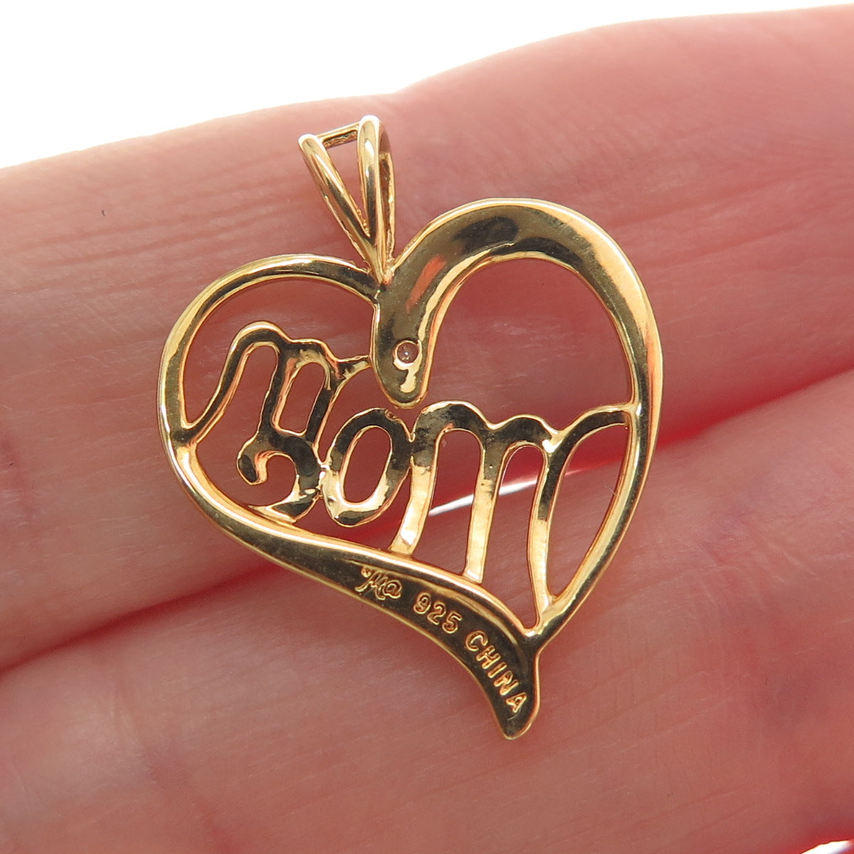 MICHAEL ANTHONY Sterling Silver Real Diamond Accent Mom Heart Minimalist Pendant