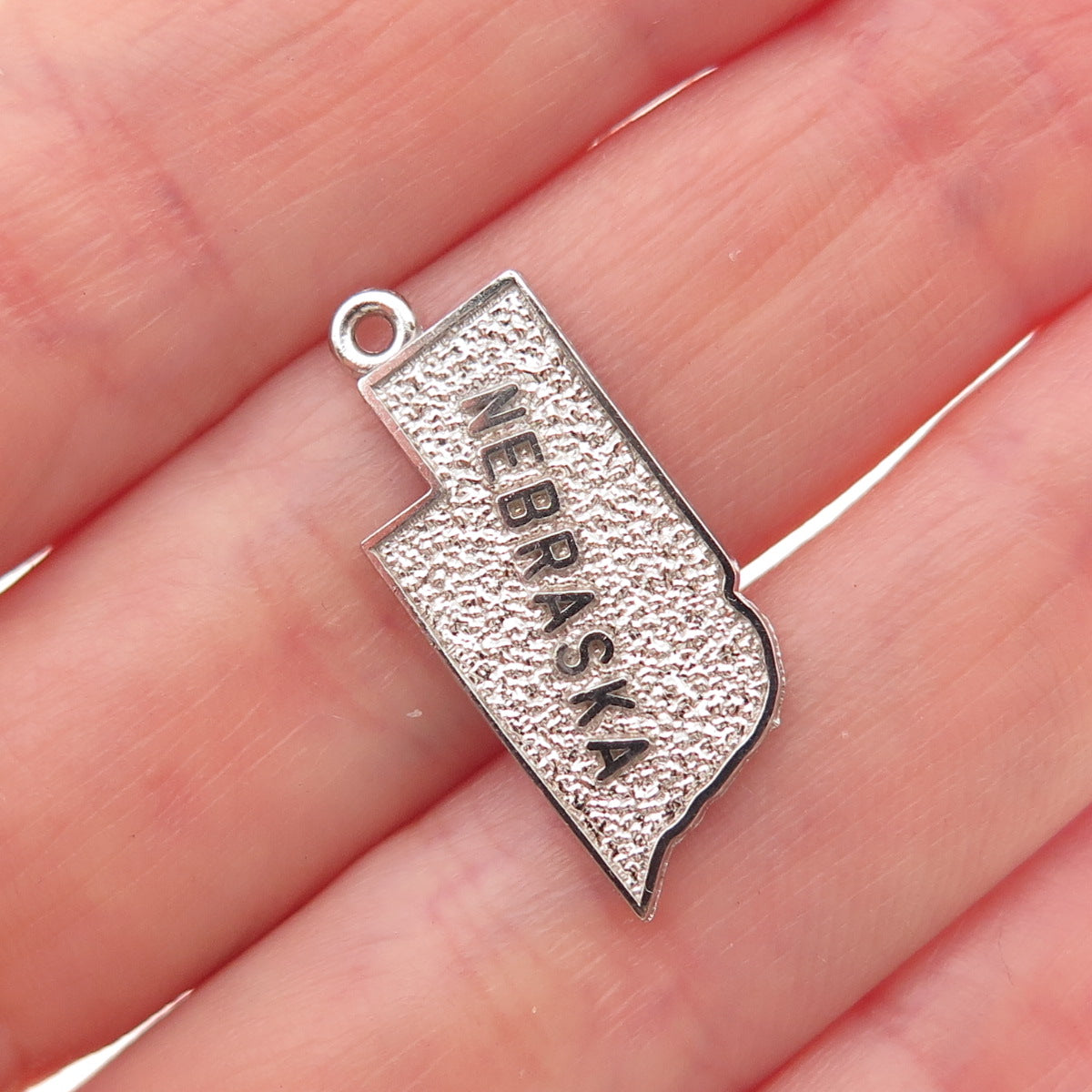 Rembrandt RQC 925 Sterling Silver Vintage Nebraska State Map Charm Pendant