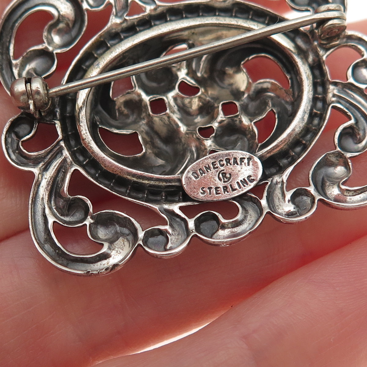 Danecraft 925 Sterling Silver Antique Art Deco Floral Scroll Oxidized Pin Brooch