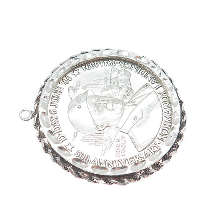999 Silver Vintage 1994 Turks Caicos Islands 20 Crowns Elizabeth II Coin Pendant