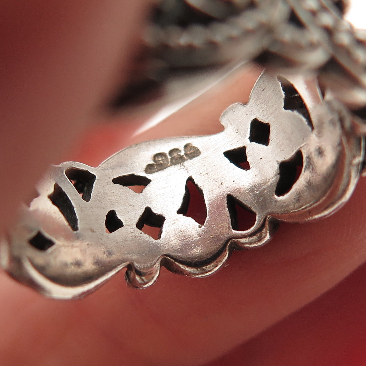 Lois Hill 925 Sterling Silver Vintage Granulated Signature Scroll Ring Size 7