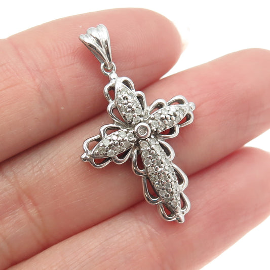 HN HENG NGAI 925 Sterling Silver Real Round-Cut Diamond Cross Pendant