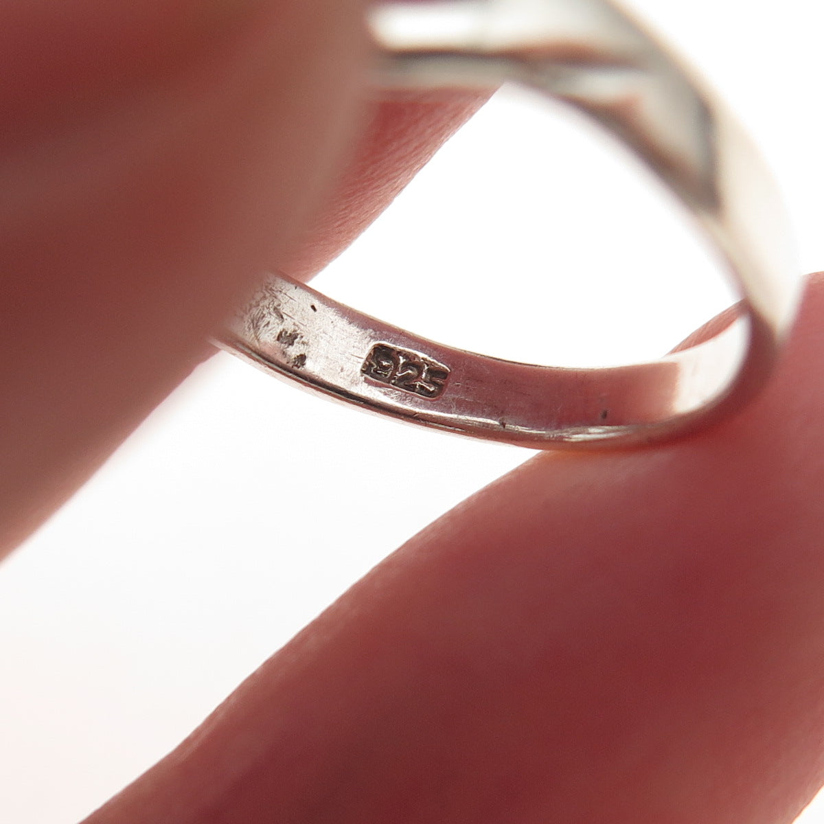 925 Sterling Silver Vintage Celtic Knot Oxidized Ring Size 6