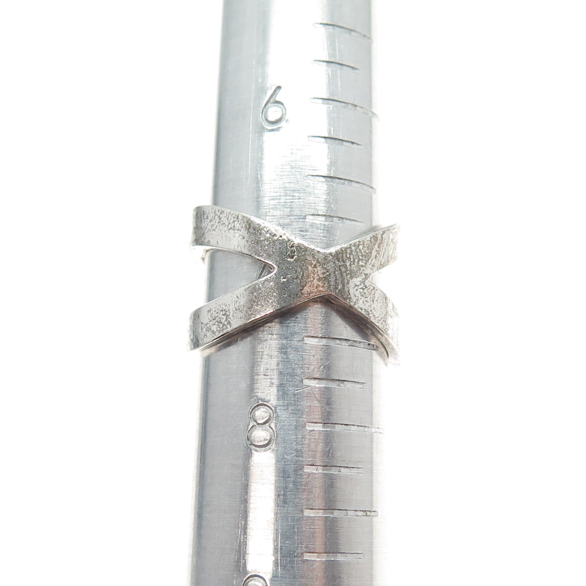 925 Sterling Silver Vintage Modernist Crisscross Oxidized Ring Size 7.25