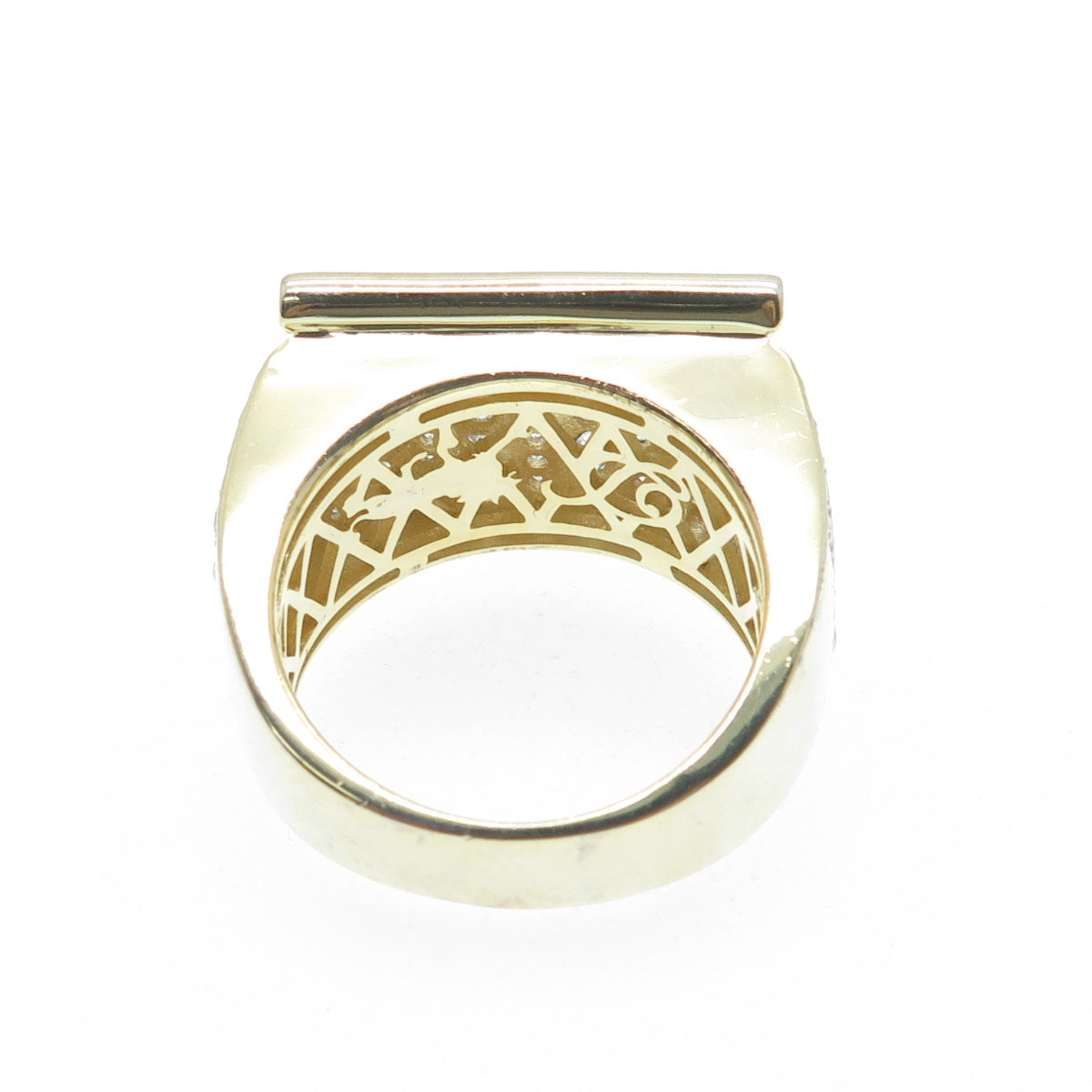 925 Sterling Silver Gold Plated Round-Cut Shaped C Z Signet Ring Size 7.25
