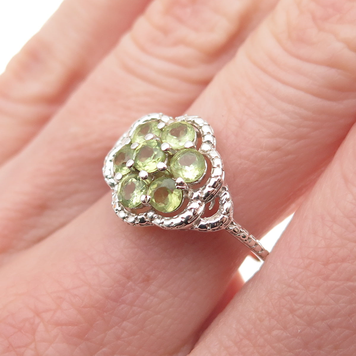 Chuck Clemency 925 Sterling Silver Real Round-Cut Peridot Cluster Ring Size 7