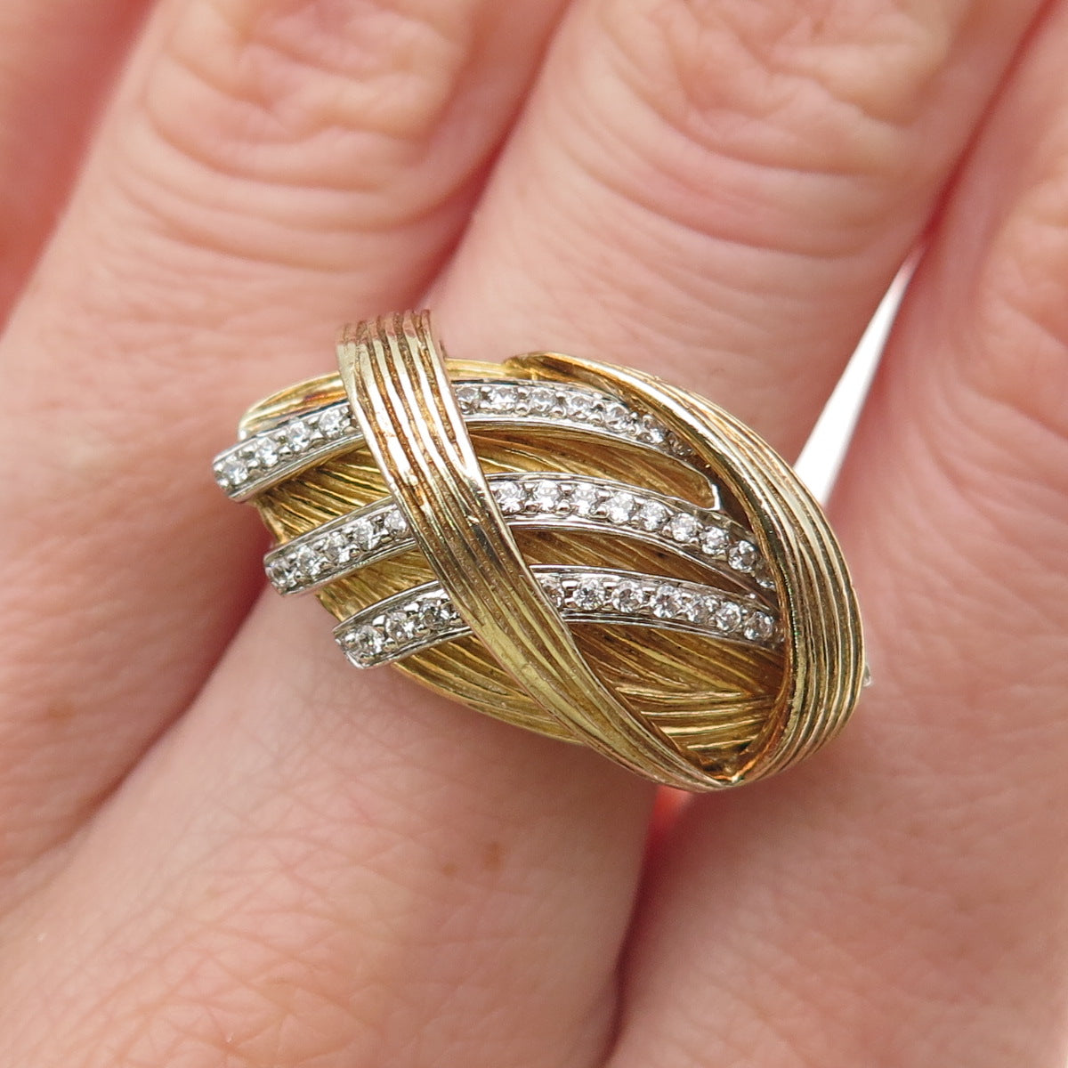 925 Sterling Silver 2-Tone Round-Cut C Z Modernist Crisscross Ring Size 8.25