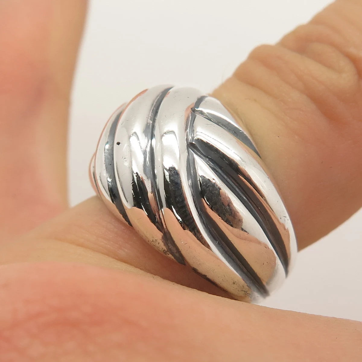925 Sterling Silver Vintage Ribbed Knot Ring Size 6.75