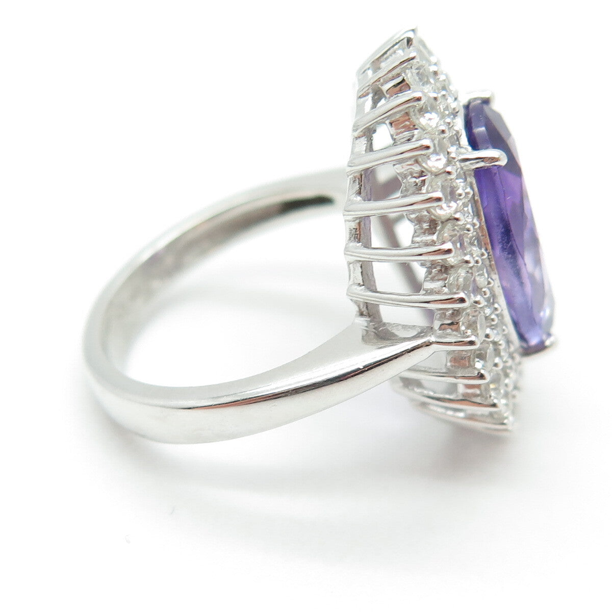 DSMK 925 Sterling Silver Oval-Cut Amethyst Round-Cut White Topaz Ring Size 7.25