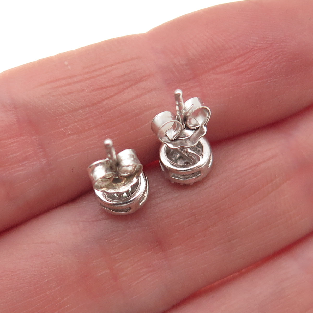 925 Sterling Silver Real Round-Cut Diamond Stud Earrings