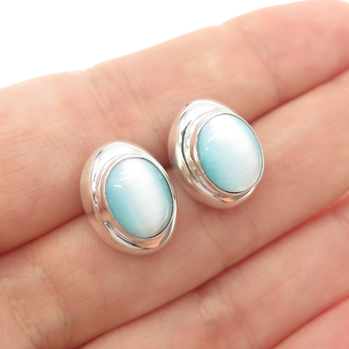 925 Sterling Silver Vintage Blue Optic Fiber Cat's Eye Modernist Earrings
