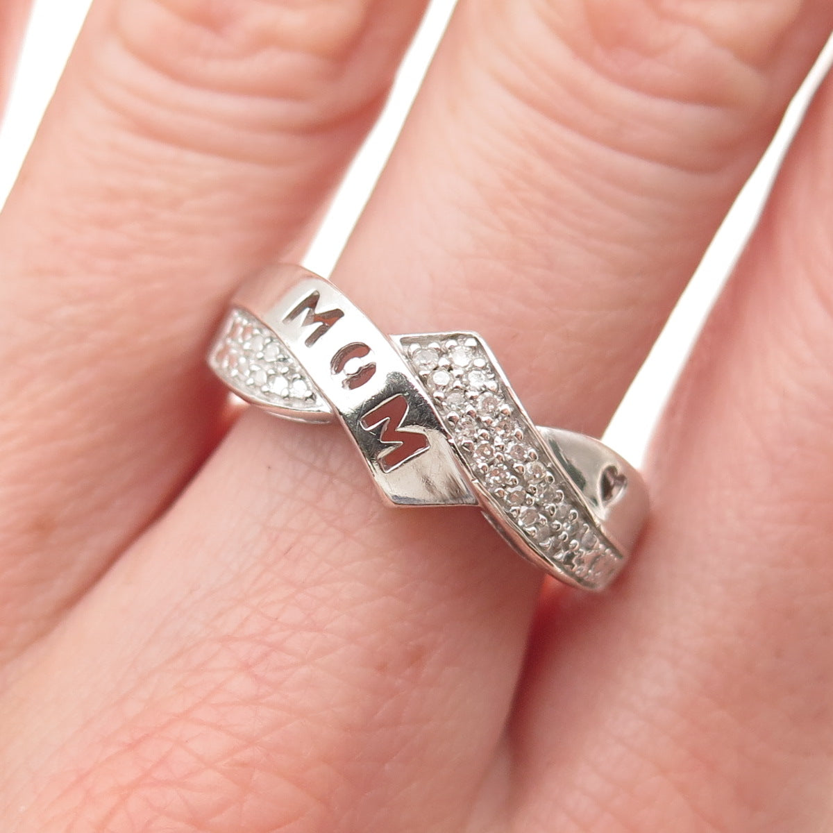 HN Heng Ngai 925 Sterling Silver Real Round-Cut Diamond Mom Heart Ring Size 7