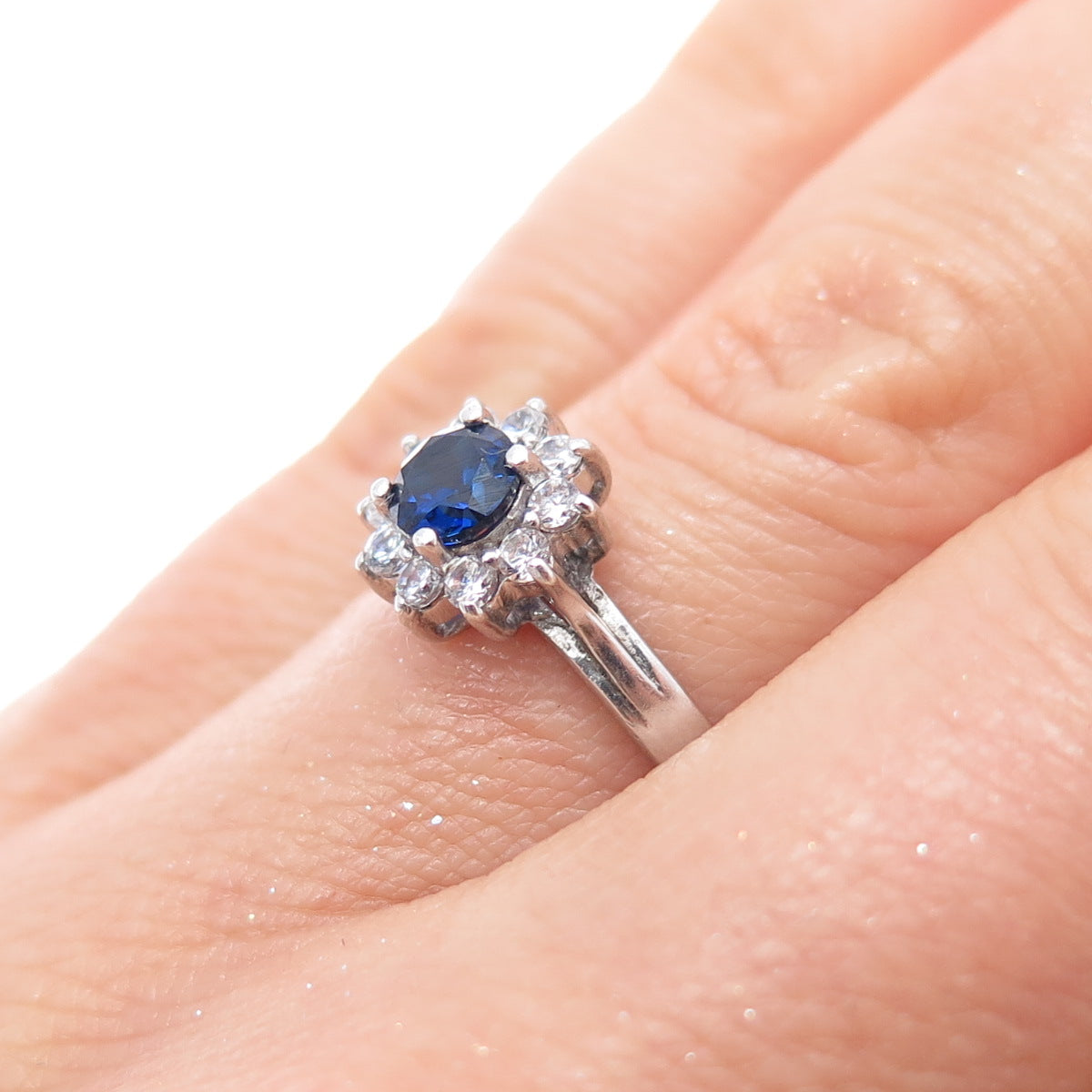 925 Sterling Silver Vintage Lab-Created Sapphire & C Z Ring Size 7