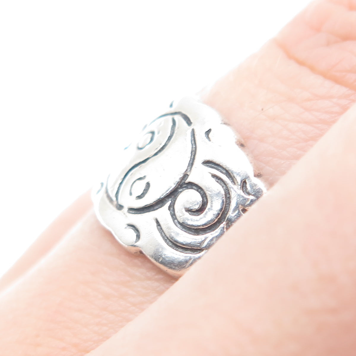 925 Sterling Silver Vintage Yin Yang Ring Size 6.75
