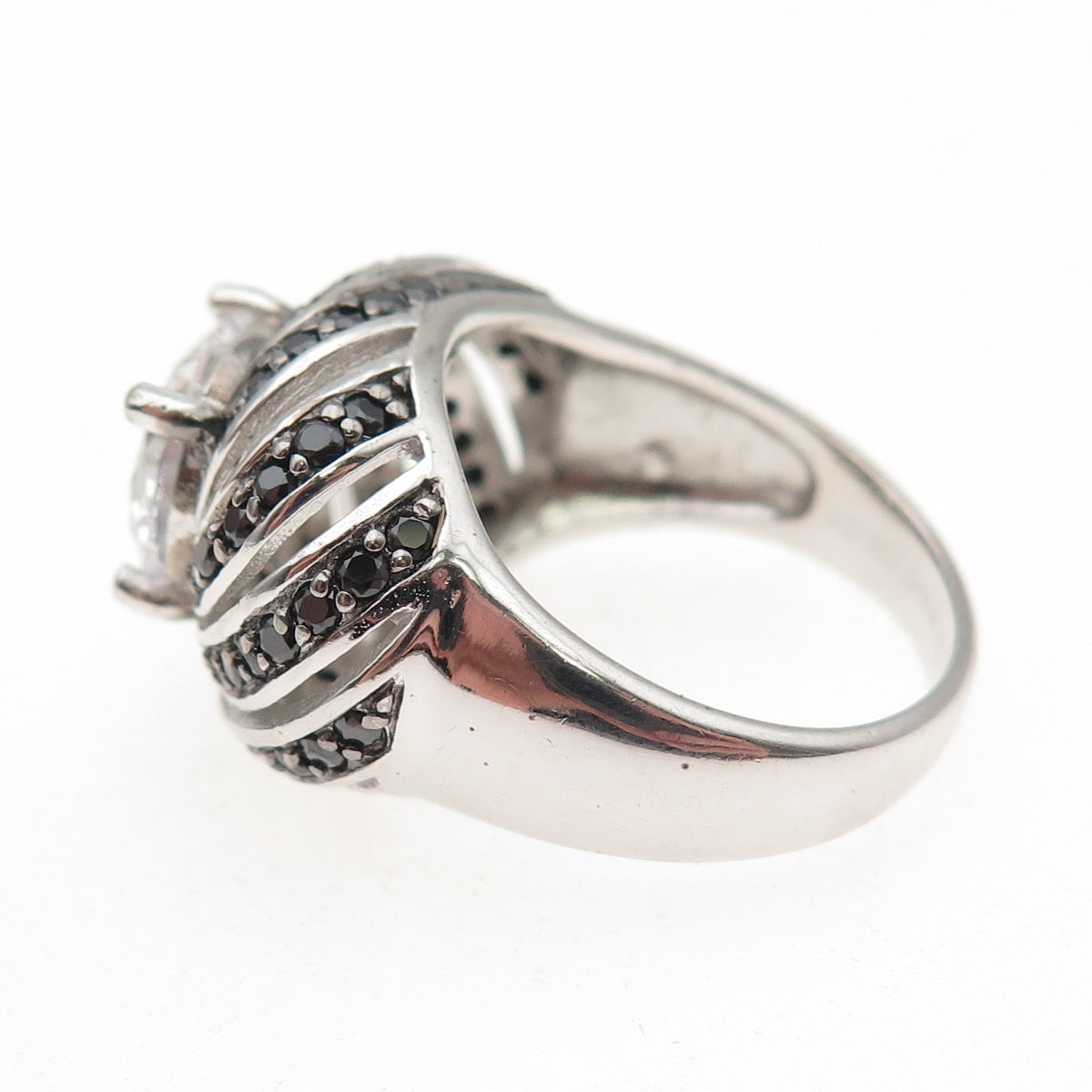 925 Sterling Silver Real Round-Cut Black Spinel & C Z Ring Size 7