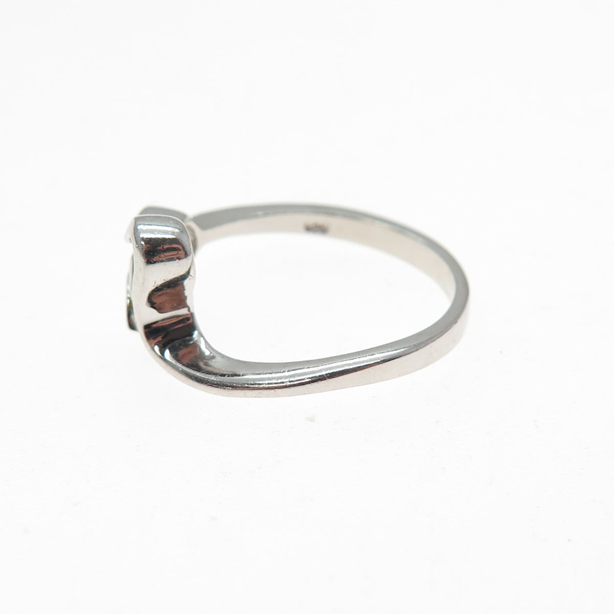 925 Sterling Silver Real Round-Cut Peridot Modernist Heart Ring Size 6.75