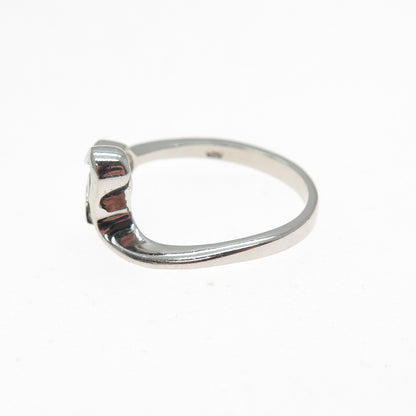 925 Sterling Silver Real Round-Cut Peridot Modernist Heart Ring Size 6.75