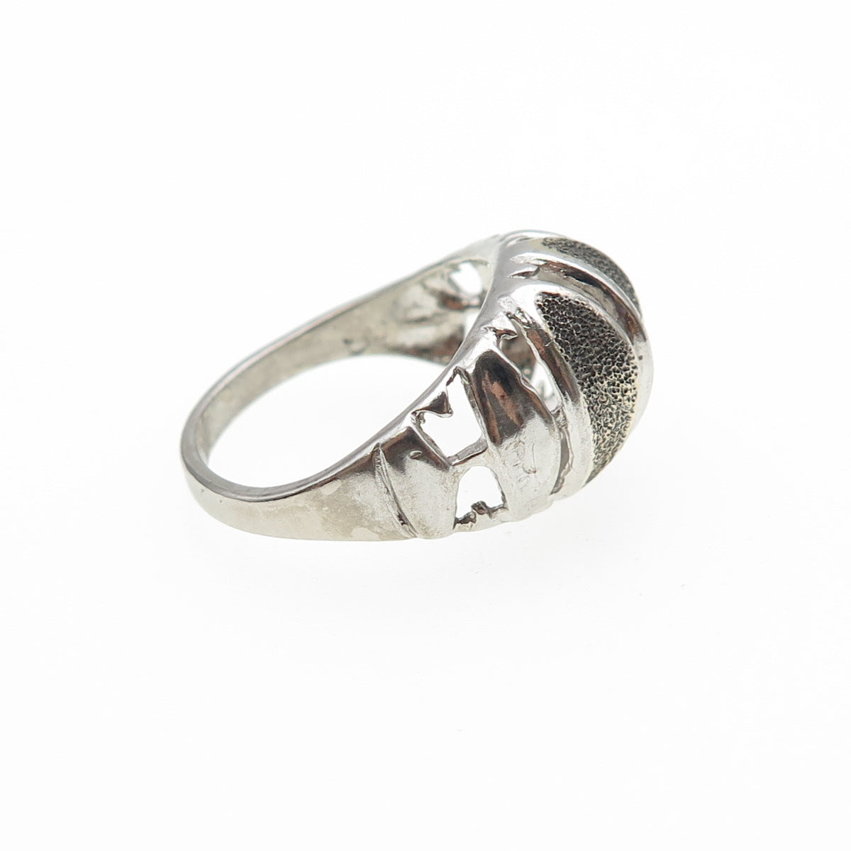 925 Sterling Silver Vintage Modernist Oxidized Dome Ring Size 5.75