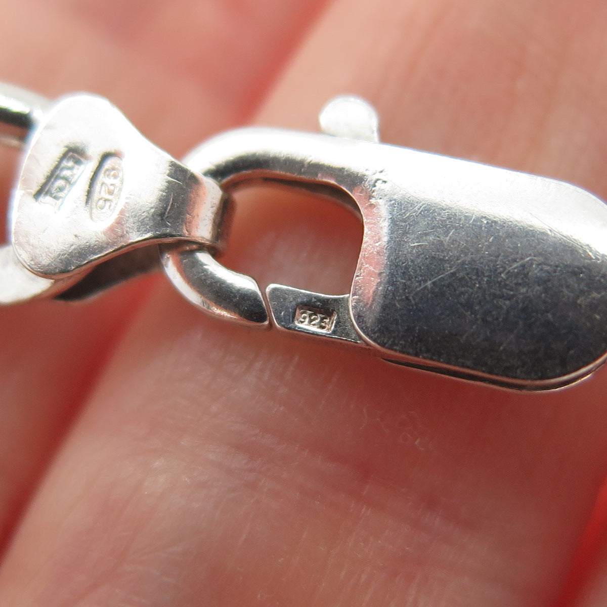 925 Sterling Silver Vintage Italy Figaro Chain Necklace 20"